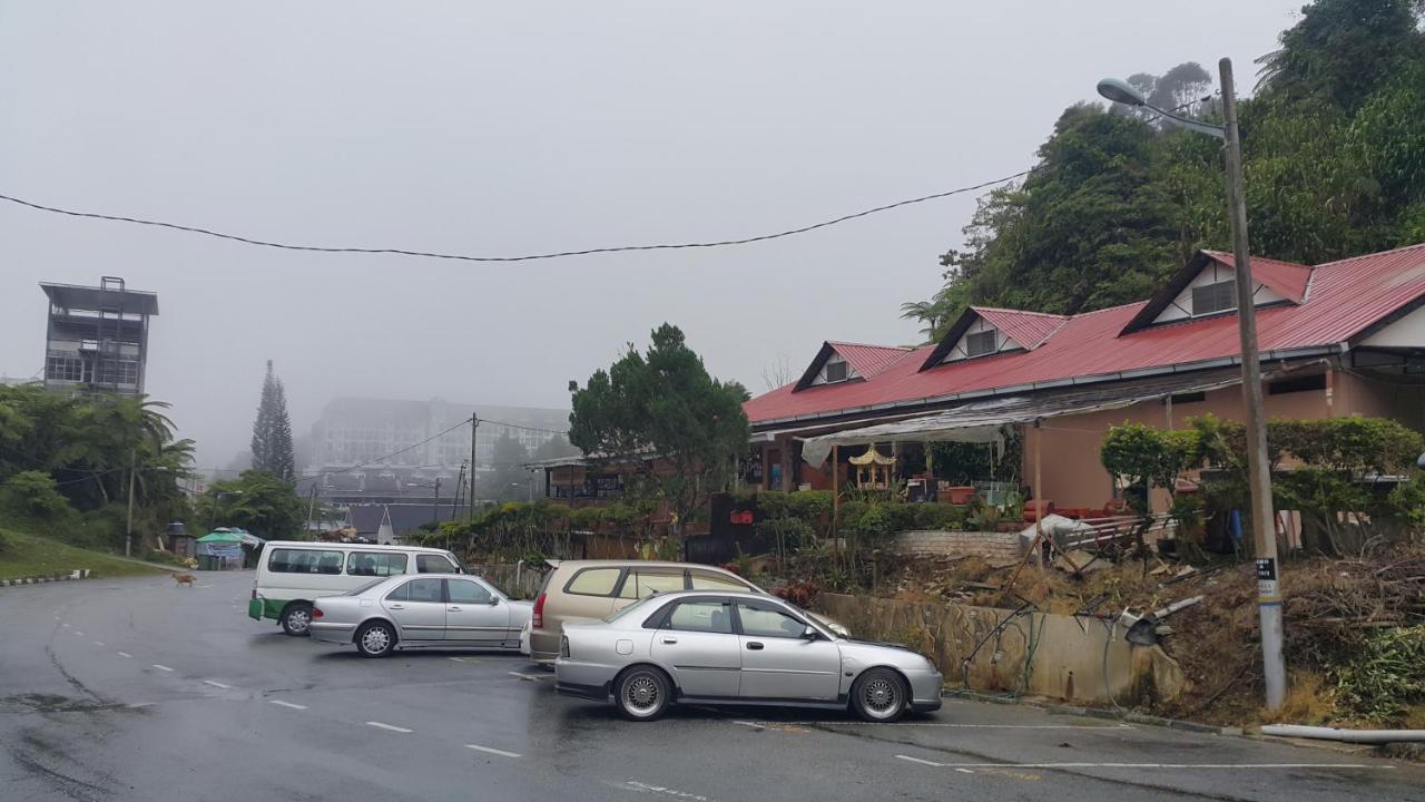 Alora Budget Inn Tanah Rata Exterior foto